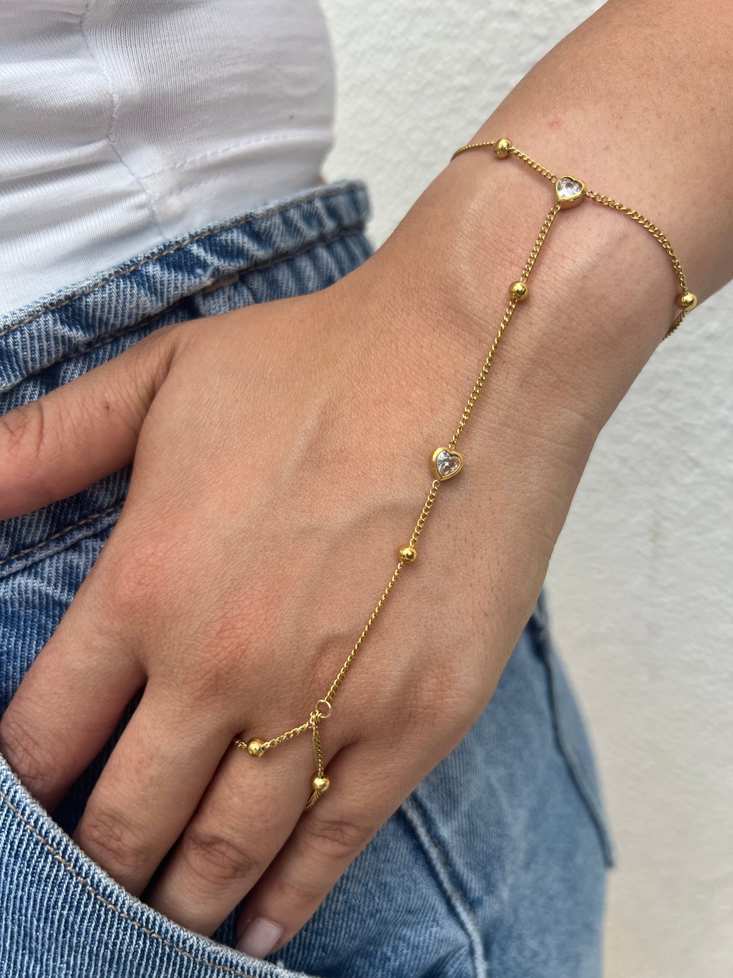 Hearts HandChain