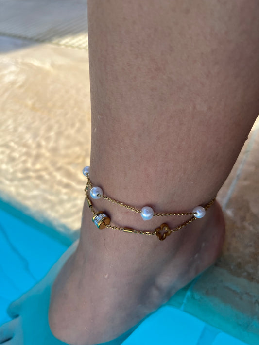 Golden Embrace Anklet