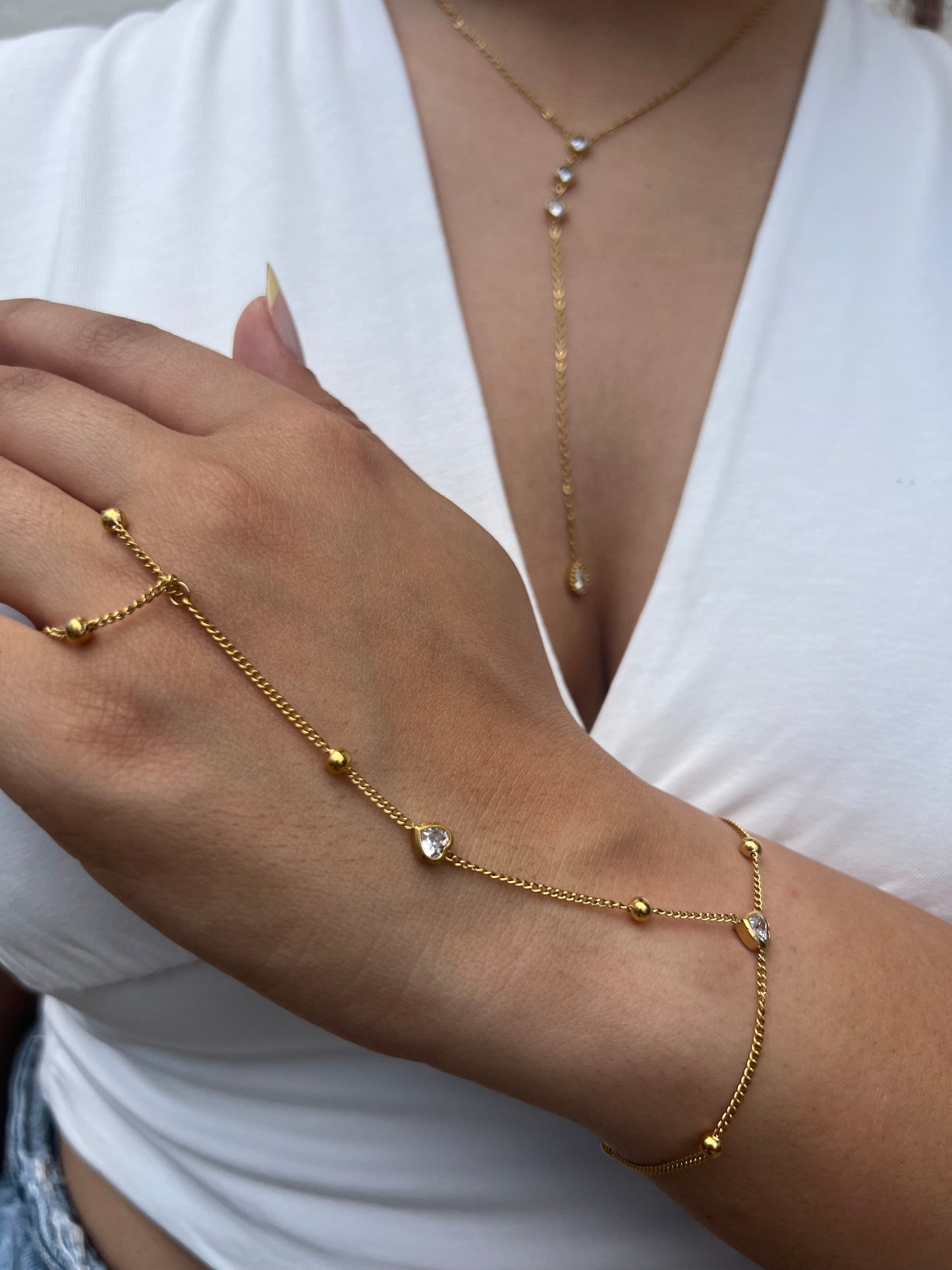 Hearts HandChain