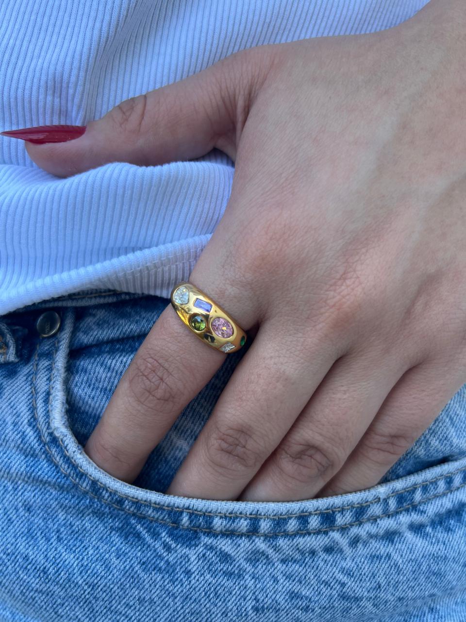 Melanie Ring