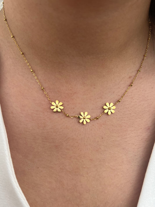 Daisy Necklace