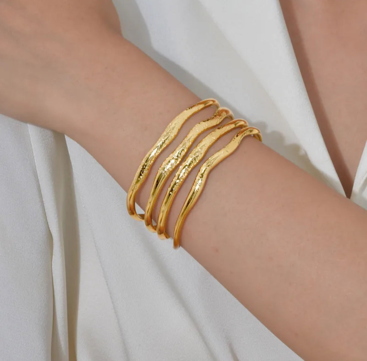 Wave Bangle