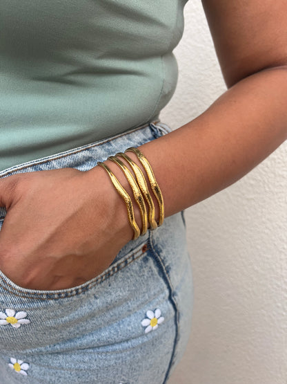 Wave Bangle