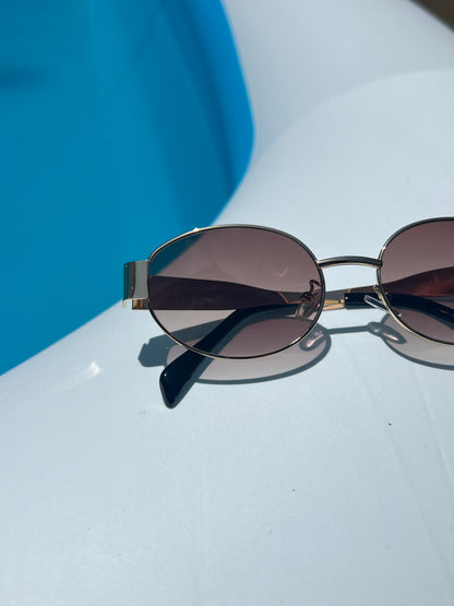 Oval Frame