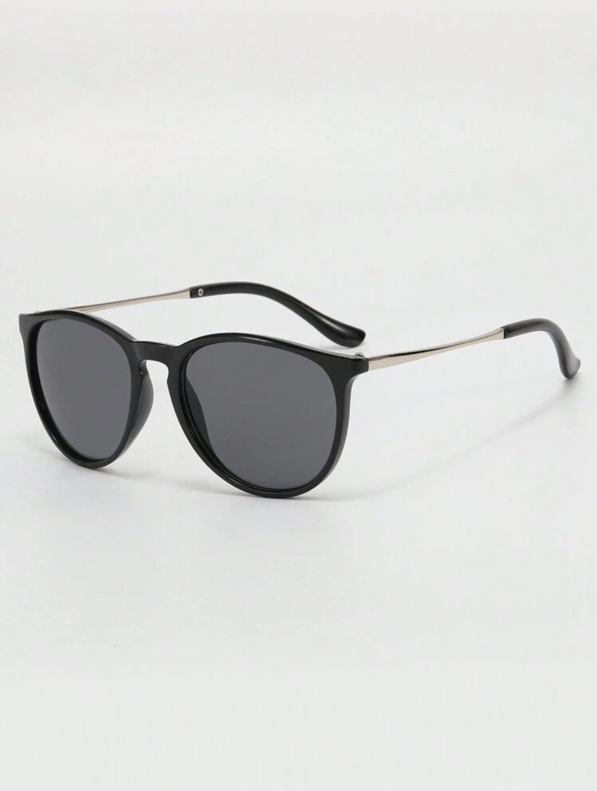 Round Sunglasses