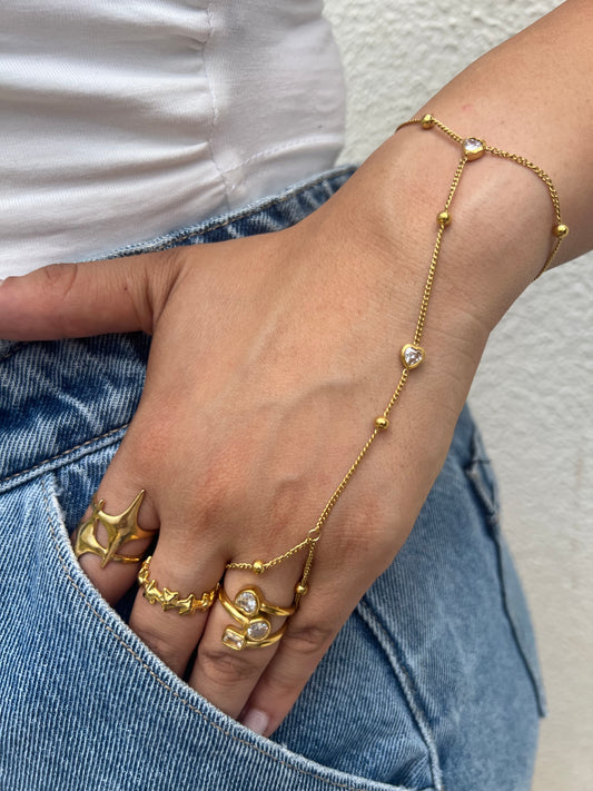 Hearts HandChain