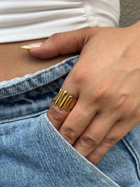 Tear Drops Ring