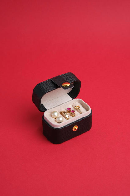 Clipped Jewelry Box