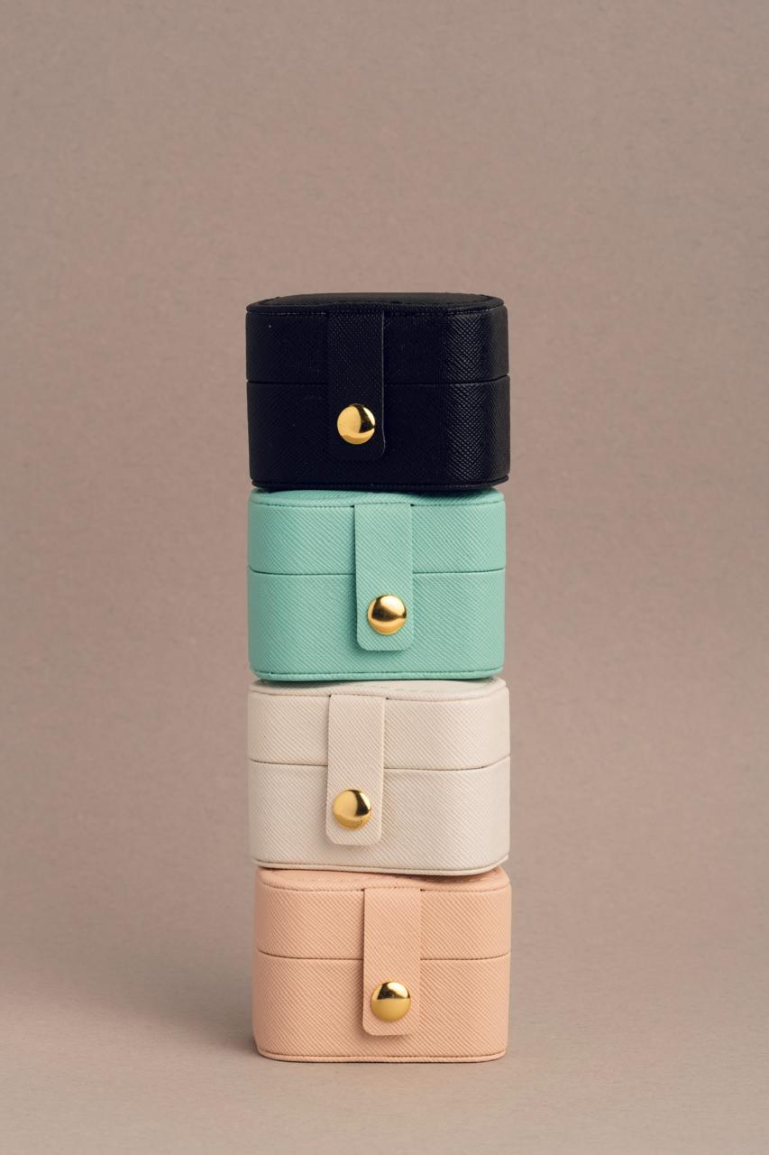 Clipped Jewelry Box