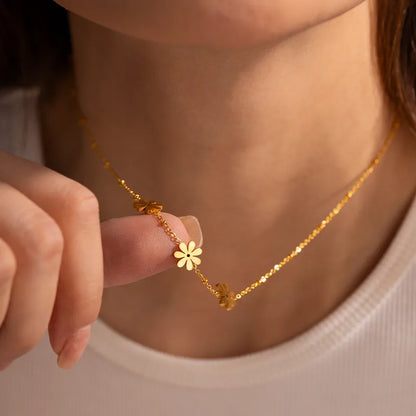 Daisy Necklace
