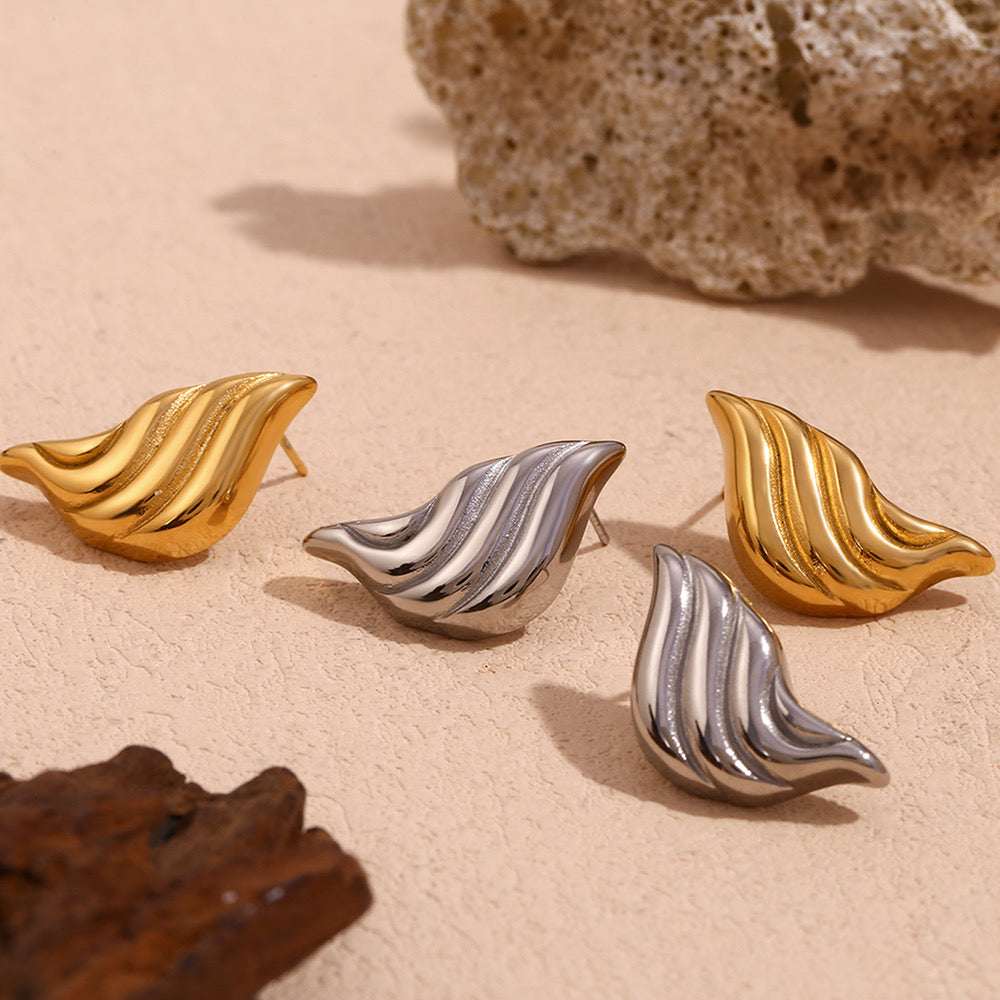 Shell Earrings / Silver